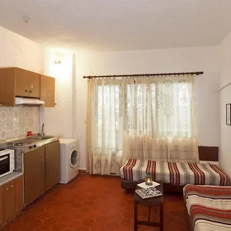 Emmanuel Aparthotel Rhodes City