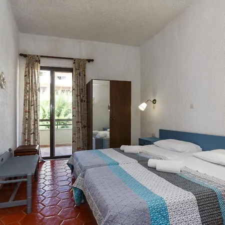 Hotel de apartamente Emmanuel 4*