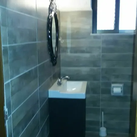 Hotel de apartamente Emmanuel 4*