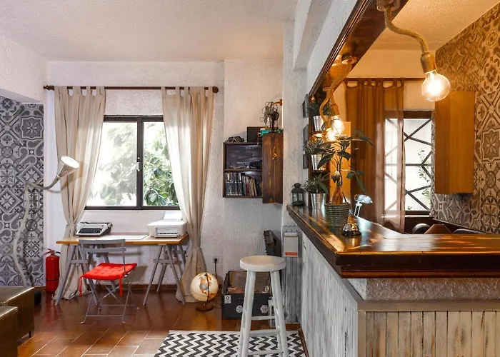 灵光公寓酒店 4* Rhodes City