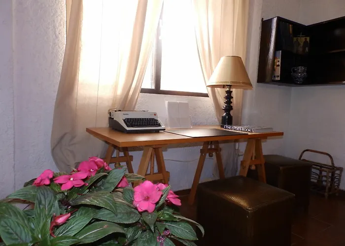 灵光公寓酒店 4*