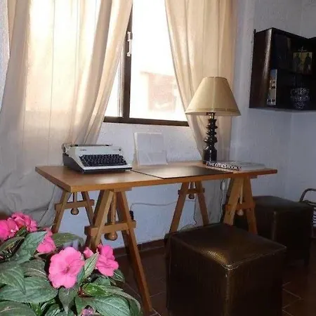 Aparthotel Emmanuel